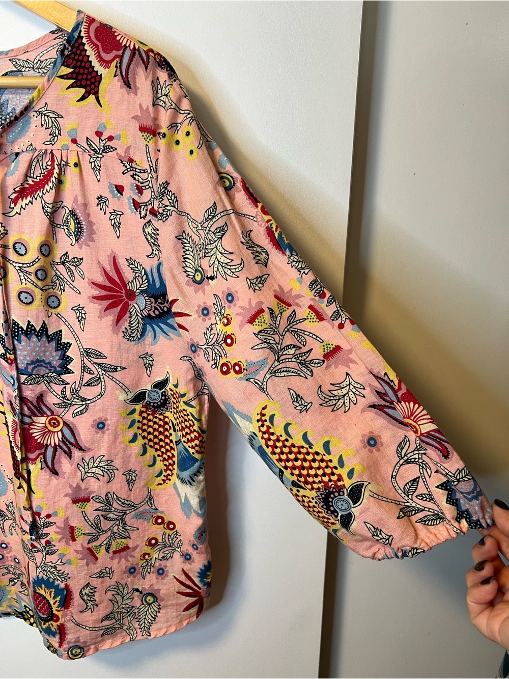 Hester & Orchard Linen & Cotton Blend Floral Pattern Multicolor Top - Picture 3 of 7